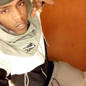 Meet your Posher, Jerome